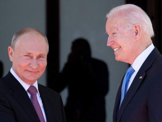 La cumbre entre Joe Biden y Vladimir Putin en Ginebra en imágenes