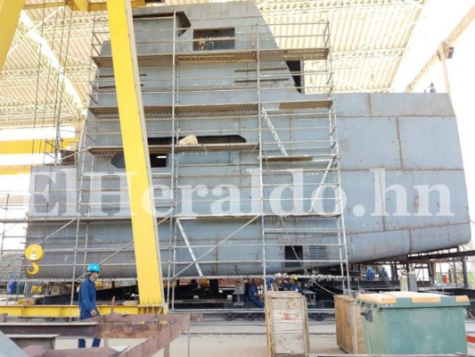 EXCLUSIVA: Ya está armado el casco del buque militar hondureño que construye Colombia