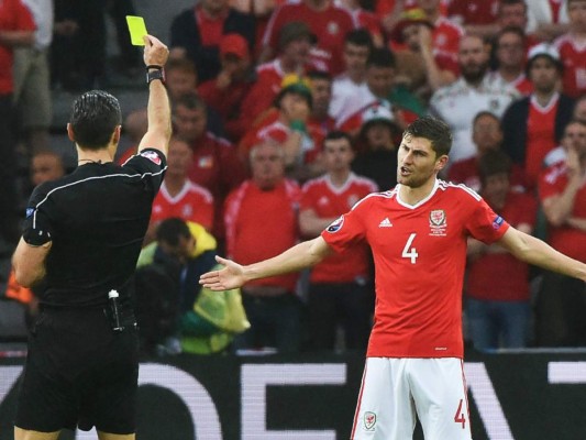 Histórico... Bélgica 1-3 Gales y el Dragón se cita con Portugal en semis de la Eurocopa