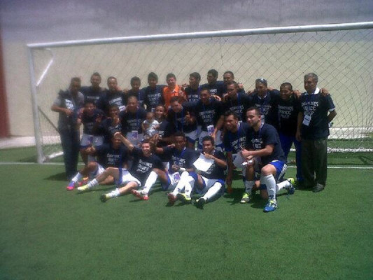 ¡Honduras gana oro en fútbol masculino y femenino!