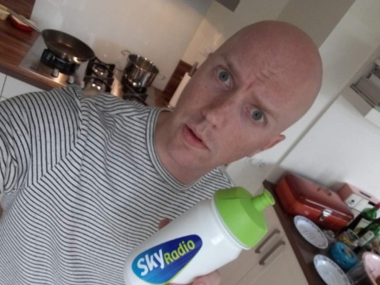 DJ holandés se disculpa por canción sobre los chinos y el coronavirus