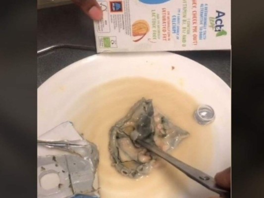 'Parece una criatura marina': El hallazgo de una joven en una caja de leche