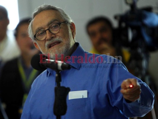 Salvador Moncada: 'En Honduras se están haciendo muy pocas pruebas diagnósticas'