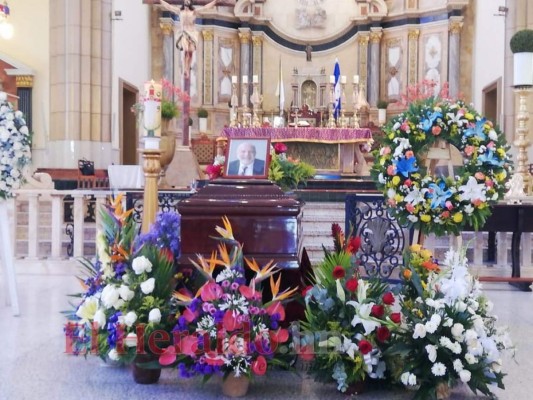 FOTOS: Así fue el emotivo adiós al 'Pelón' Acosta, exalcalde de la capital de Honduras