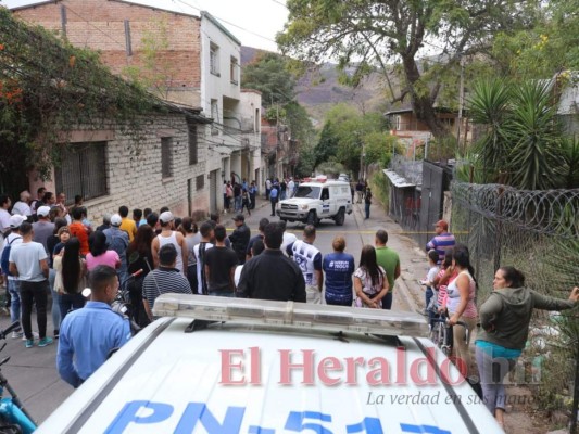 FOTOS: Escena del crimen de una pareja acribillada en barrio Buenos Aires
