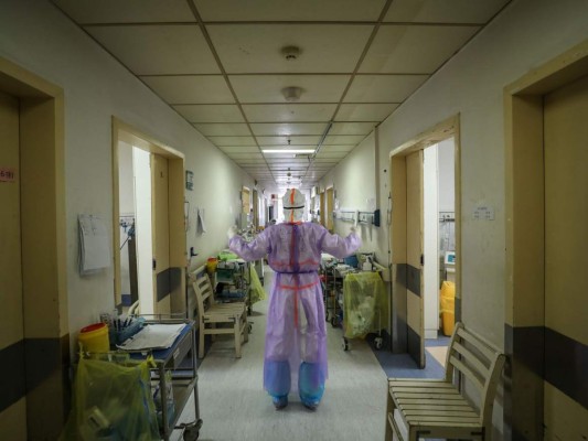 Los escalofriantes números del coronavirus que avanza en el mundo