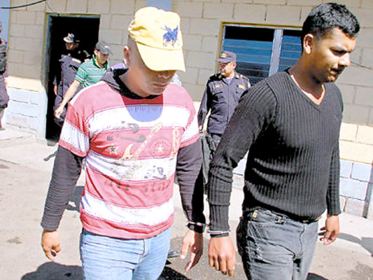 Culpable exoficial de la Policía acusado por tentativa de robo