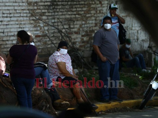 Drama de entierros sin familia y calvario en los hospitales: la lucha del covid-19 en Honduras