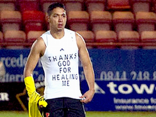 Emilio Izaguirre jugó 90 minutos
