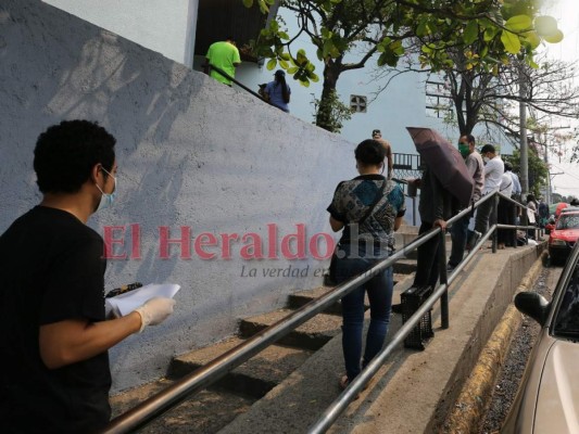 Sin consulta externa: desolados lucen hospitales en plena pandemia (FOTOS)