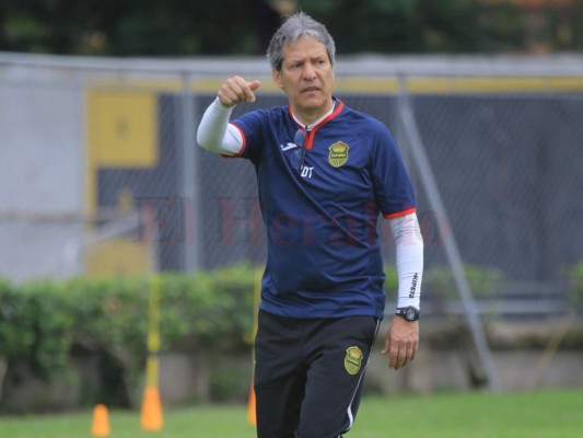 Carlos Restrepo dejaría vestido y alborotado al Real España para el torneo Clausura