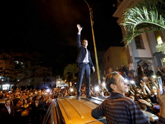 FOTOS: Tensión y caos por apagón en Venezuela, el más prolongado en su historia 