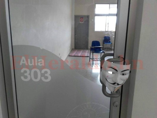 Hallan cocina, dormitorio y hasta 'barbería', tras el desalojo en la UNAH