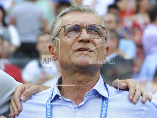 Polonia despide a su DT tras temprana eliminación en Mundial