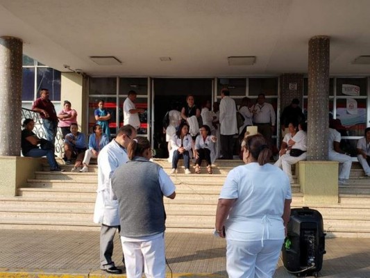 Honduras: Encapuchados protagonizaron zafarrancho y caos en la capital