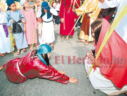 Semana Mayor 2019: Iglesia llama a olvidar el odio en Procesión