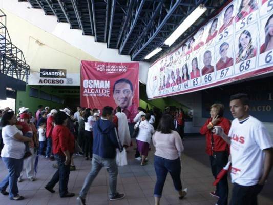Luis Zelaya cierra campaña presidencial en Tegucigalpa