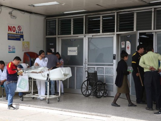 Hospitales atenderán solo emergencias en la Navidad
