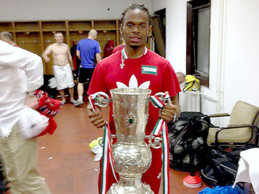 Hondureño Luis Ramos hace historia en Europa