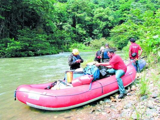 Fuerte contingente resguarda Ciudad Blanca