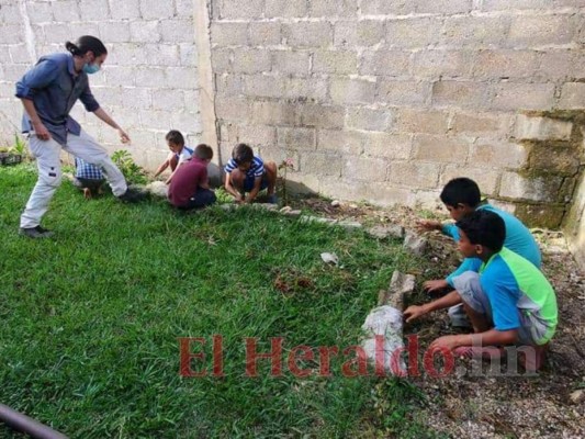 Niños de Guaimaca fortalecen valores con Biblioteca Nueva Esperanza