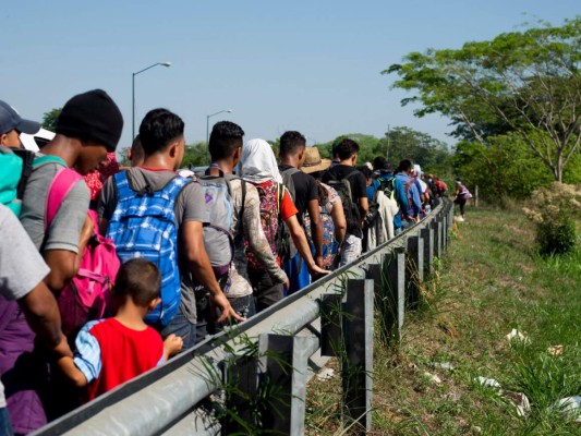 Gobierno de Huixtla aconseja a comerciantes cerrar tiendas ante llegada de migrantes a México&nbsp;