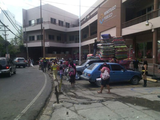 Miembros de Copinh suspenden manifestación en el Ministerio Público&nbsp;&nbsp;