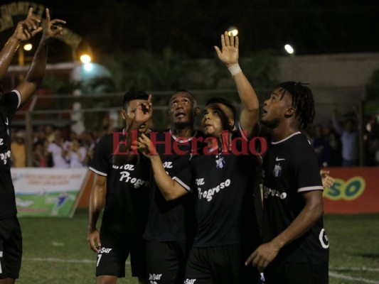 Edwin León: 'Tenemos 90 minutos que vamos a ir a jugar a muerte”