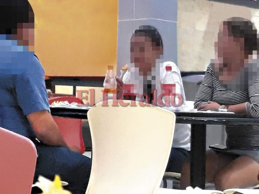 Hasta por redes sociales se alquilan vientres en Honduras