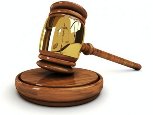 Egipto encarcela a cinco hombres por cometer actos homosexuales