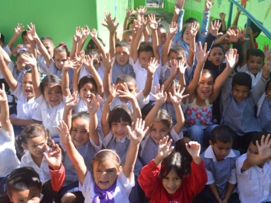 Fundación Ficohsa cumple 19 años contribuyendo con la calidad educativa de Honduras