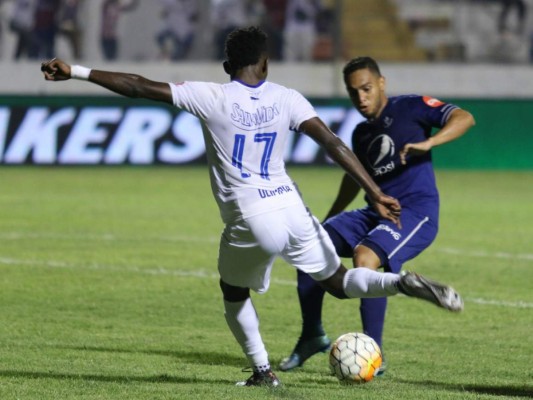 Empate a cero en el clásico de semis entre Motagua y Olimpia, sin daños a terceros