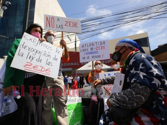 '#NoZeder': CNA entrega iniciativa ciudadana para derogar las ZEDE en Honduras