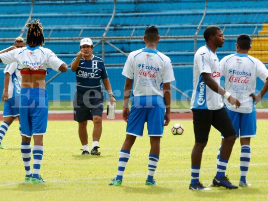 Boniek García entrena aparte por precaución en la Selección Nacional de Honduras