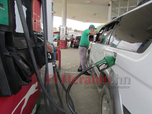 Gasolinas suben entre 1.10 y 1.48 lempiras por galón a partir de este lunes