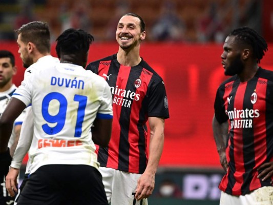 Milan mantiene liderato y recibe consideración honorífica de 'campeón de invierno'