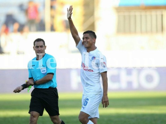 Dos partidos de suspensión para el entrenador de Olimpia Héctor Vargas tras expulsión