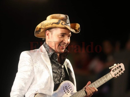 FOTOS: Artistas hondureños le cantaron a la Virgen de Suyapa durante la alborada en la Basílica Menor Nuestra Señora de Suyapa