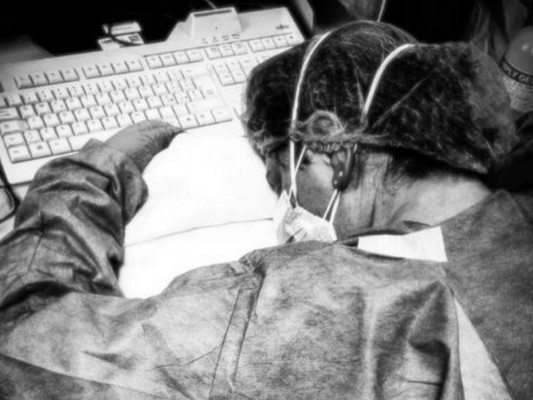 Más fronteras cerradas y medidas excepcionales para frenar Covid-19