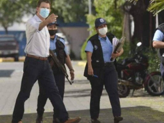 Detienen a Juan Lorenzo Holmann, el gerente del diario La Prensa de Nicaragua&nbsp;&nbsp;