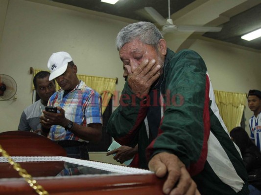 Exseleccionados le dan último adiós a Juan Carlos García