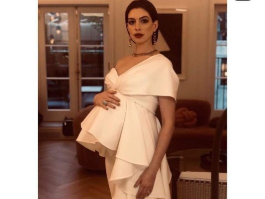 FOTOS: Las películas de Anne Hathaway que nos enseñaron a vestir con elegancia