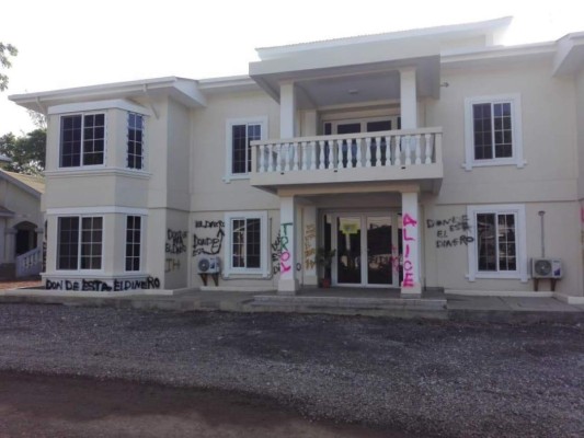 FOTOS: Se expande por toda Honduras la pregunta '¿Dónde está el dinero?'