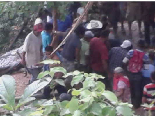 Desconcierto por muerte de tres mineros en Langue, Valle