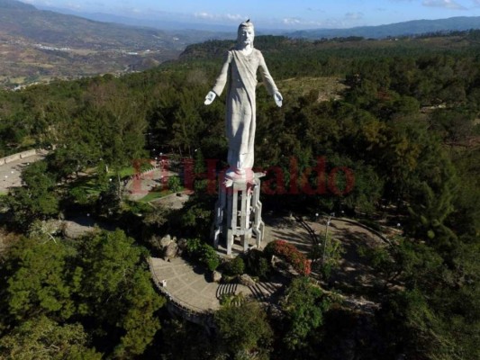 Diez cosas que seguramente no sabías sobre el Cristo de El Picacho