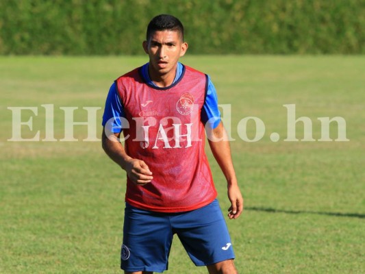 Irvin Reyna: 'Hay que dar un golpe de autoridad' ante Olimpia