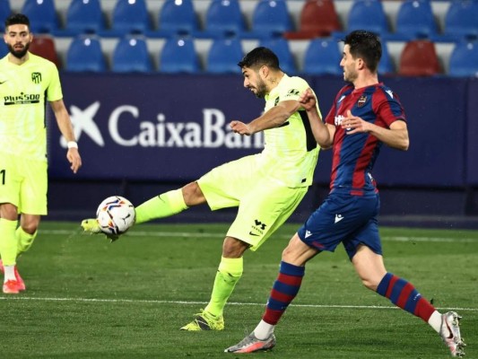Atlético de Madrid empata 1-1 con Levante y empieza a ceder terreno