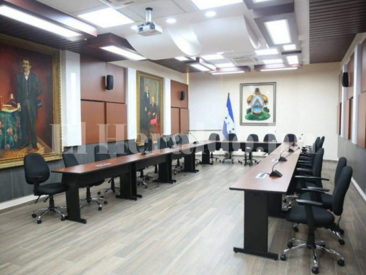 Reinauguran salón Ramón Rosa del Congreso Nacional de Honduras