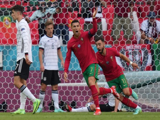 Histórico partido de CR7: Los mejores momentos del partido entre Francia y Portugal (Fotos)