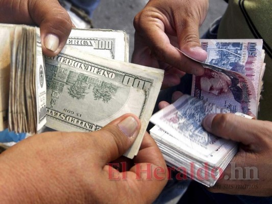 El lempira se devaluará unos ocho centavos, según analistas